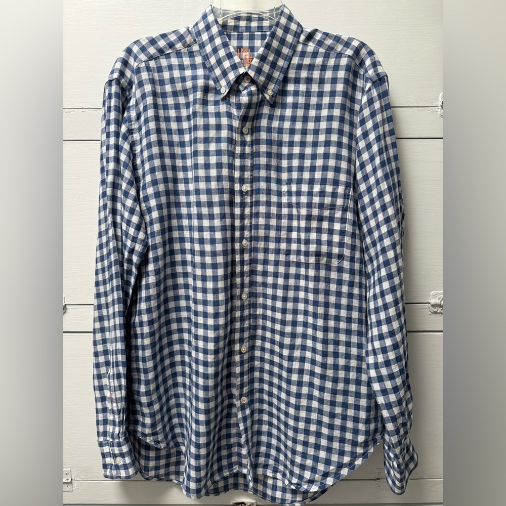 Men’s J McLaughlin long sleeved plaid cotton/linen shirt, Large.